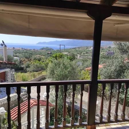 Holiday home Kotrwnas Family Traditional Seaview Kotronas